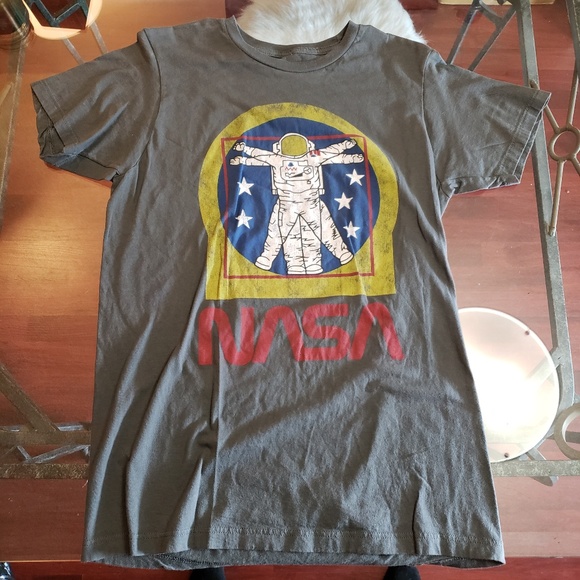 NASA Tee - Picture 2 of 4